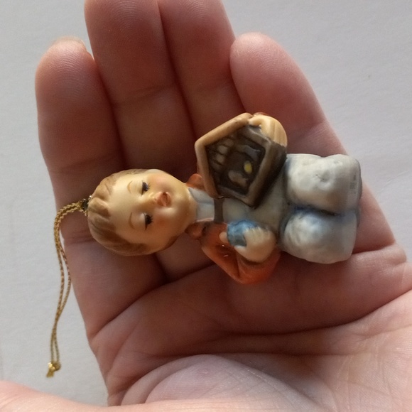 Berta Hummel "My First Nativity" Holiday Ornament. - Picture 6 of 6
